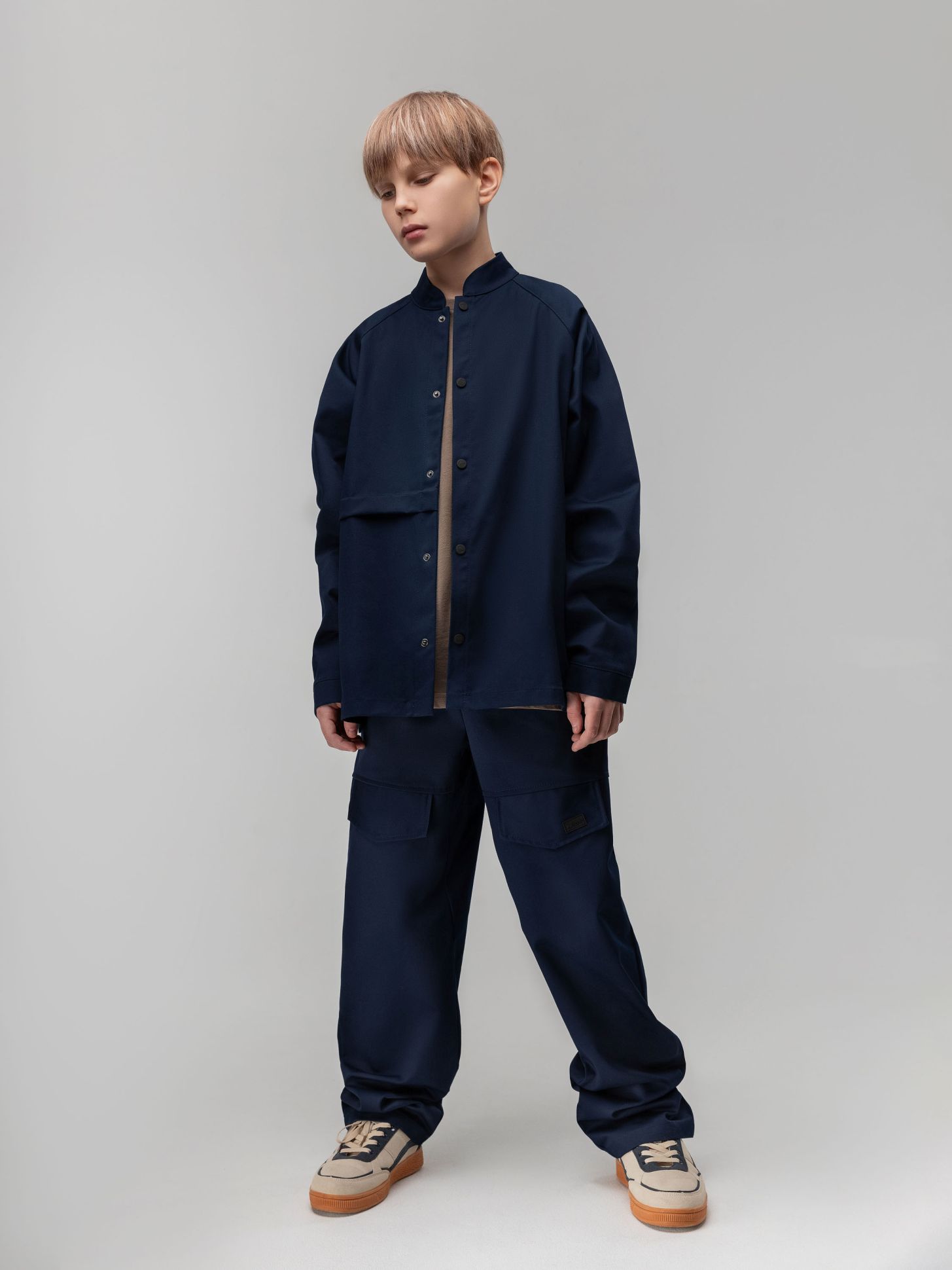 Костюм из ткани саржевого переплетения - фото 1