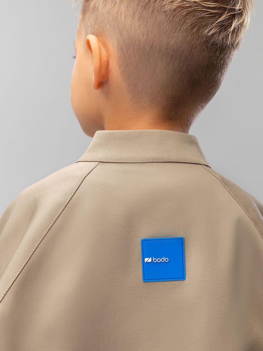 Костюм с рубашкой на кнопках - фото 20