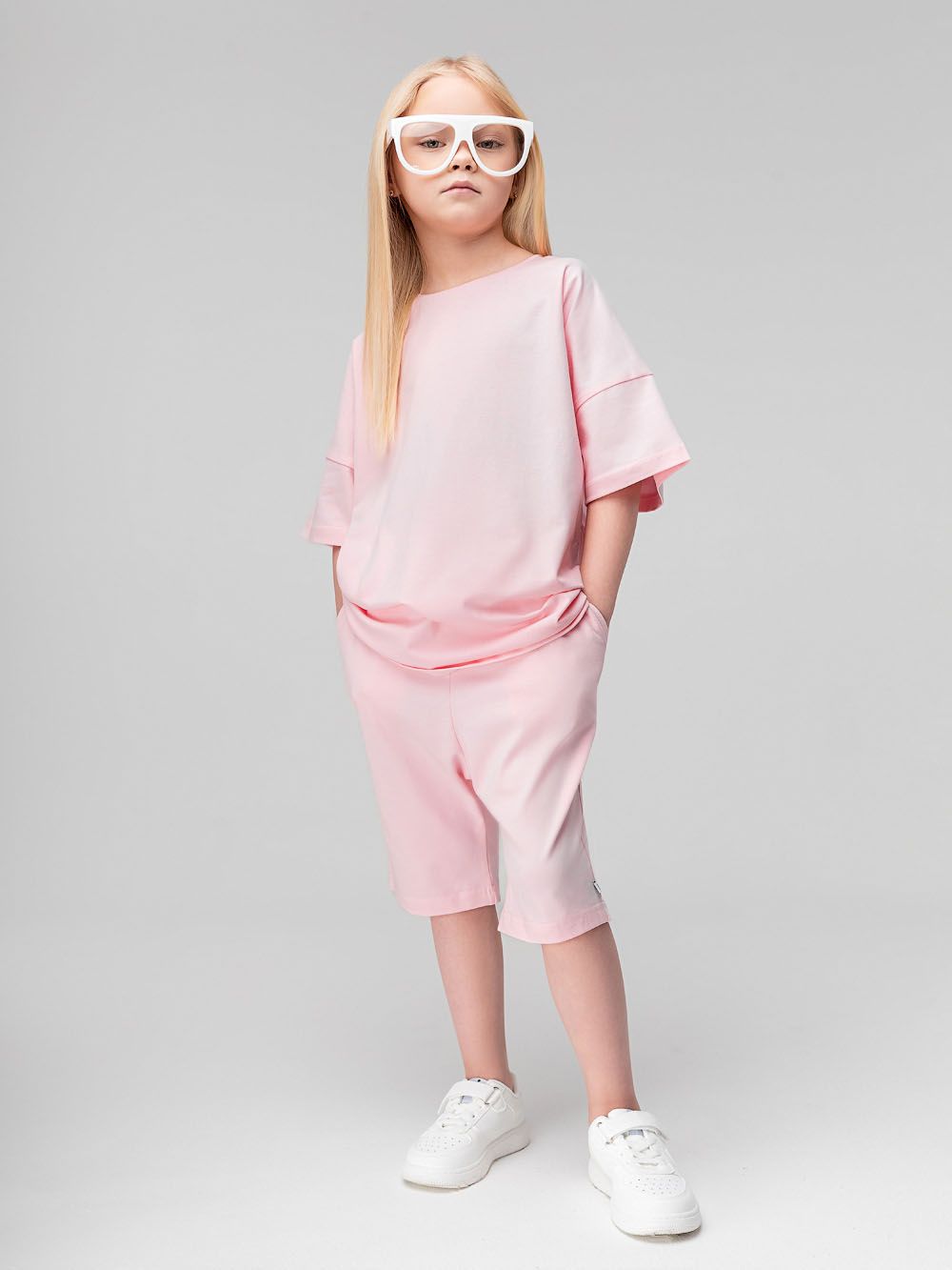 Костюм однотонный с шортами - фото 1