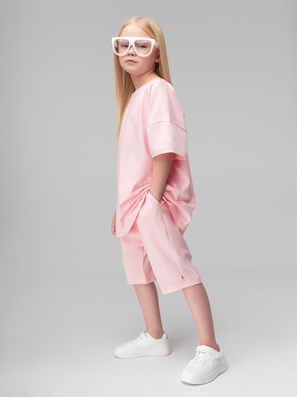 Костюм однотонный с шортами - фото 3