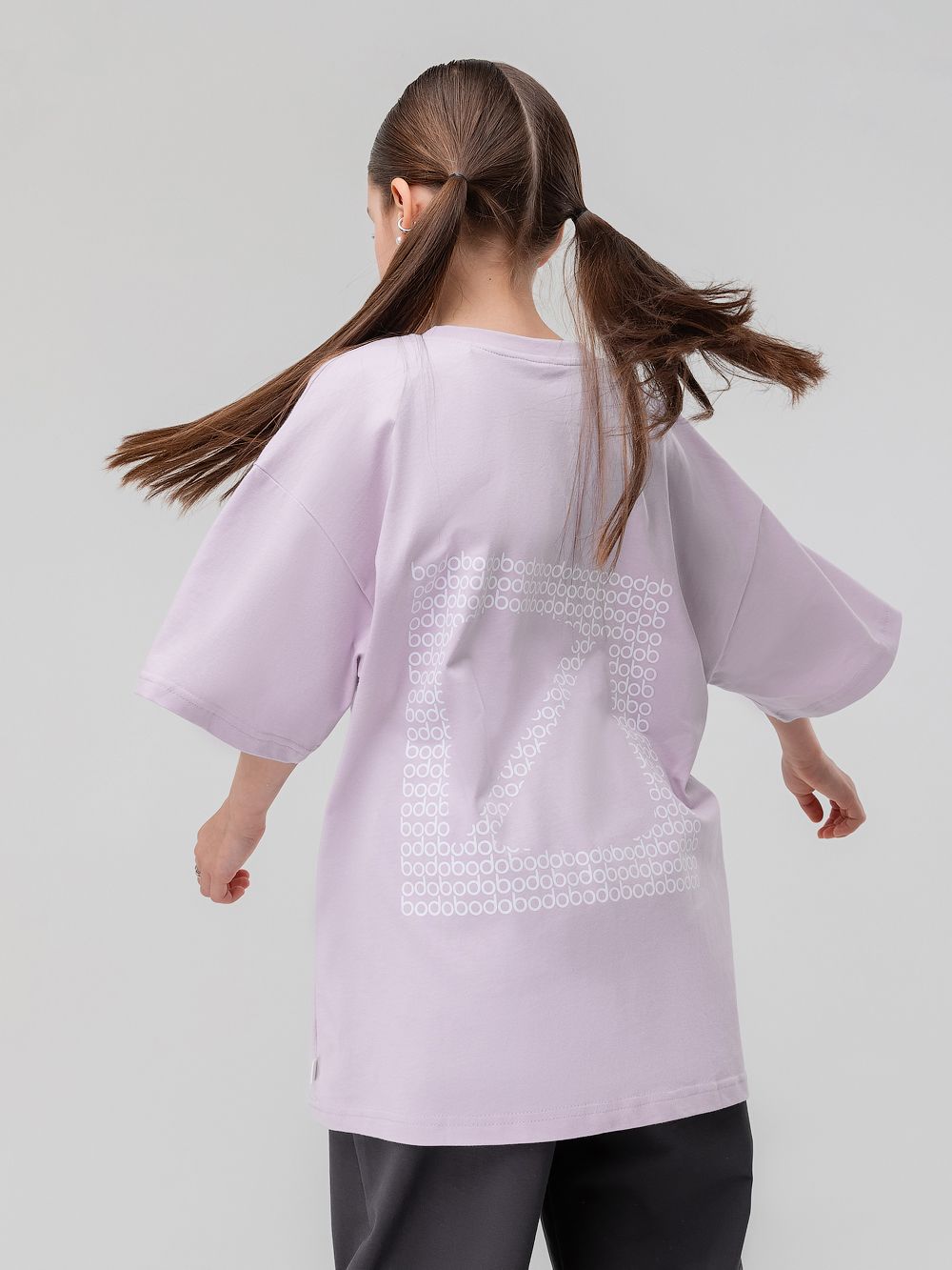 Футболка с принтом на спине - фото 1