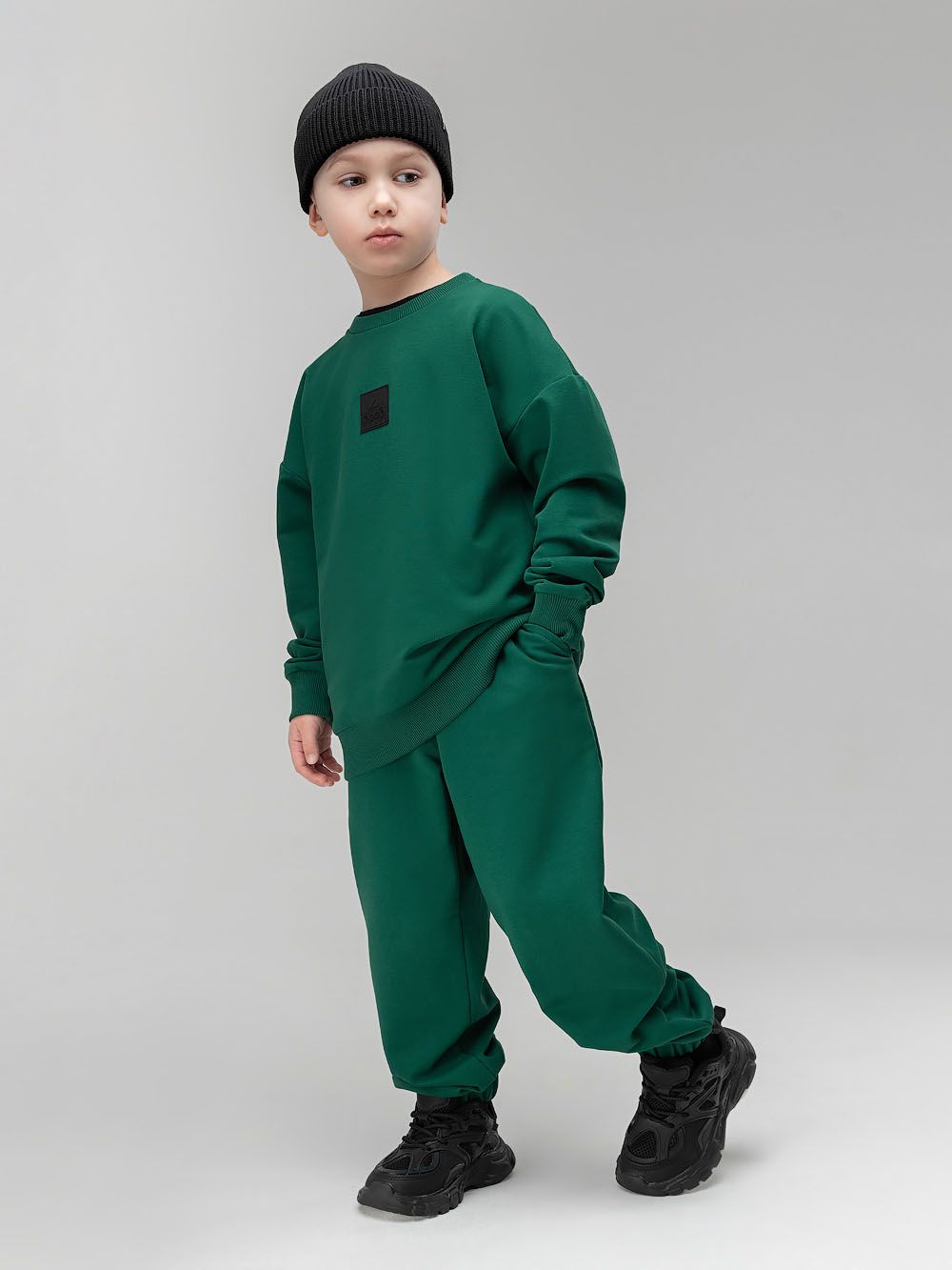 Костюм с нашивкой - фото 5