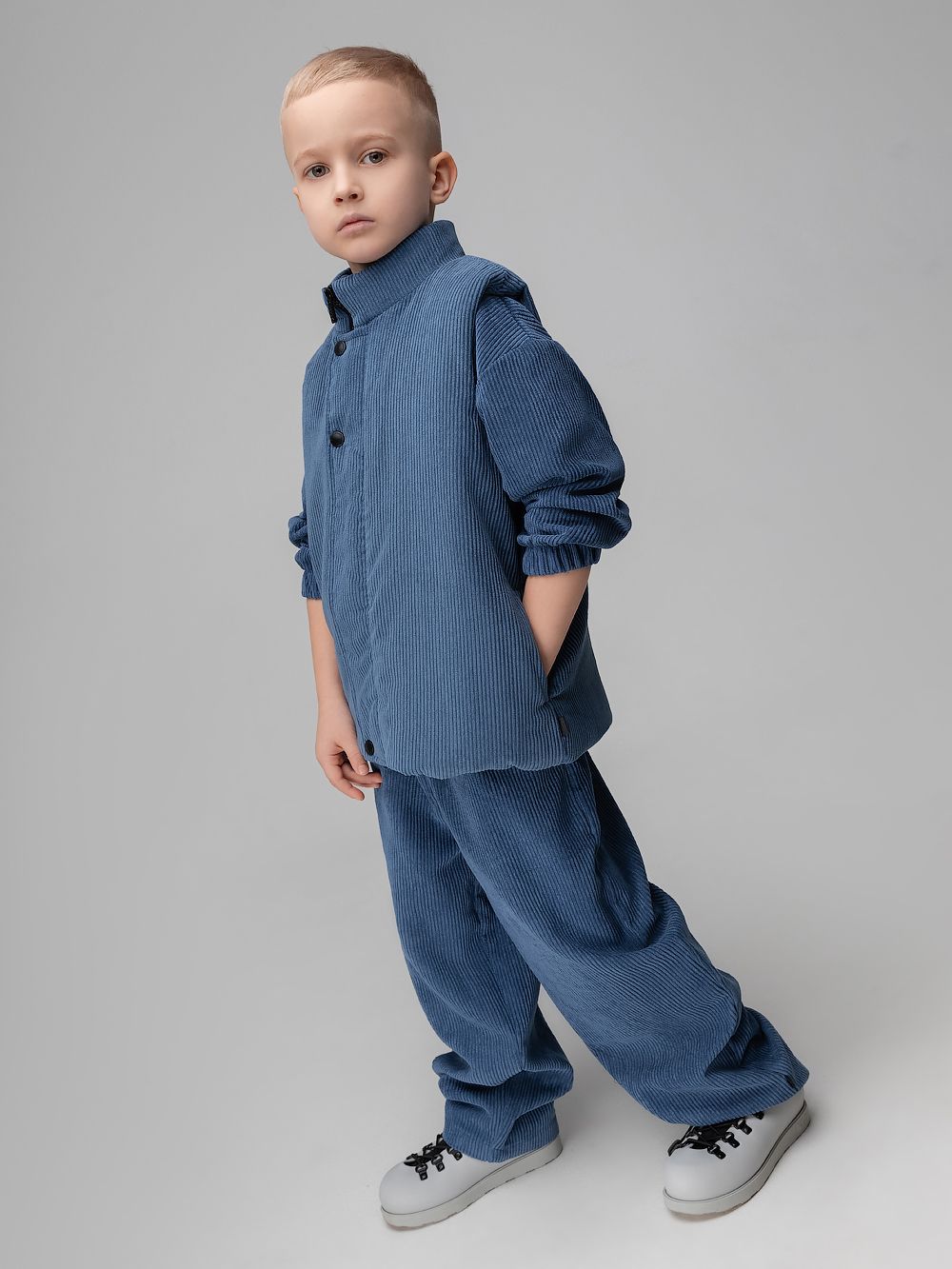 Жилет вельветовый утеплённый - фото 8