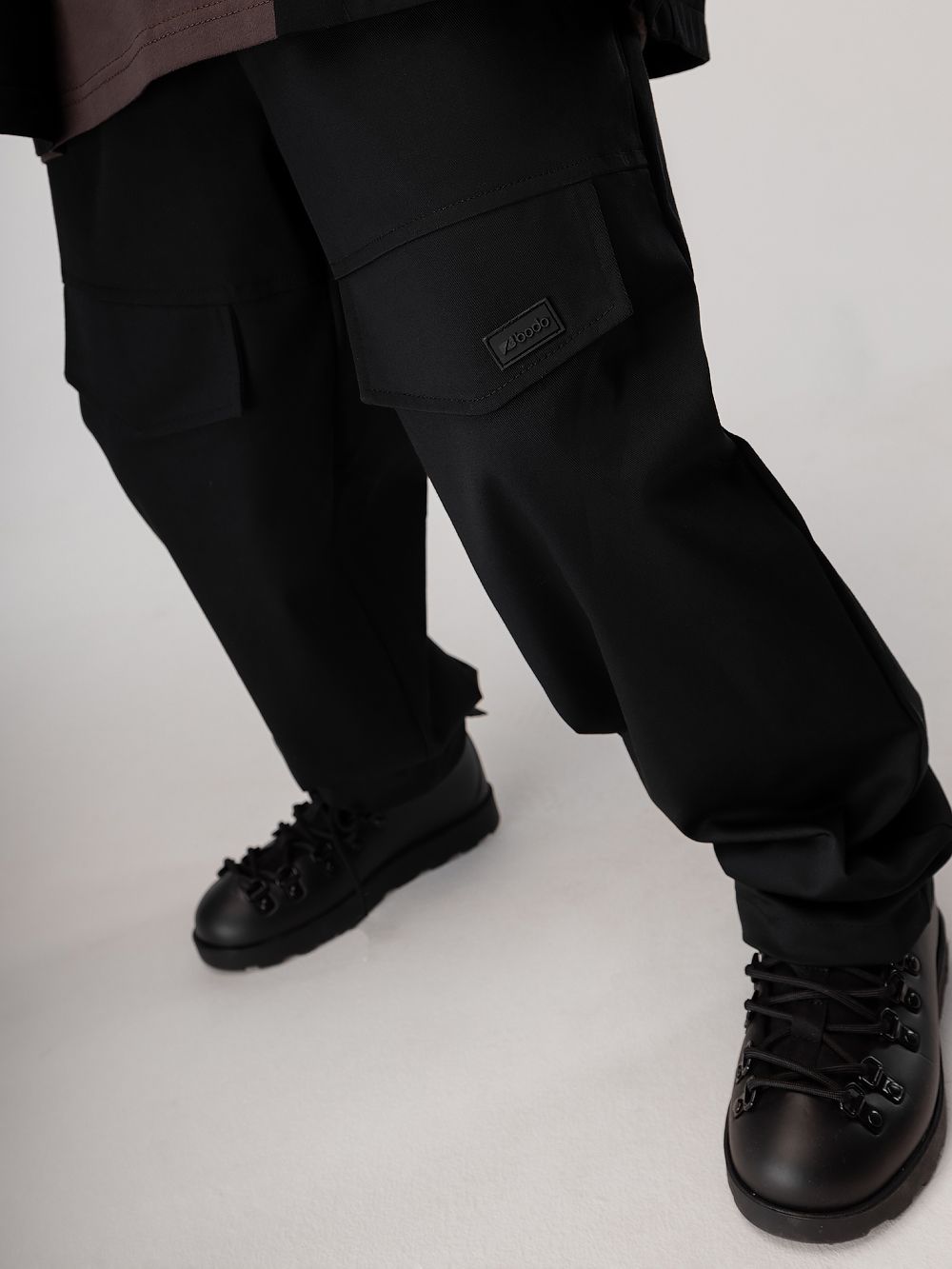 Костюм из ткани саржевого переплетения - фото 8