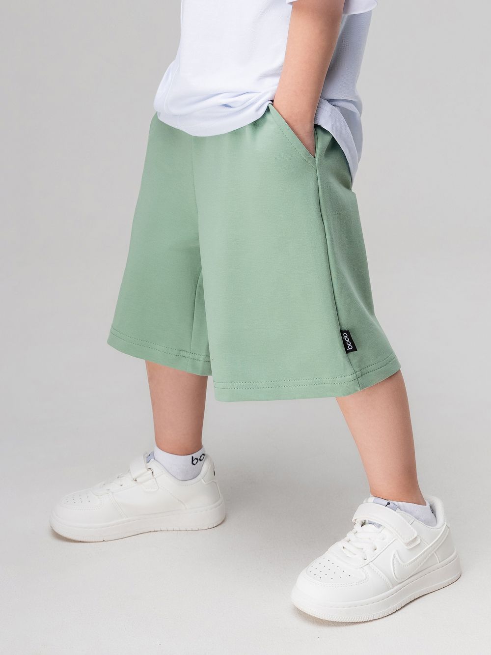 Шорты прямые с карманами - фото 3