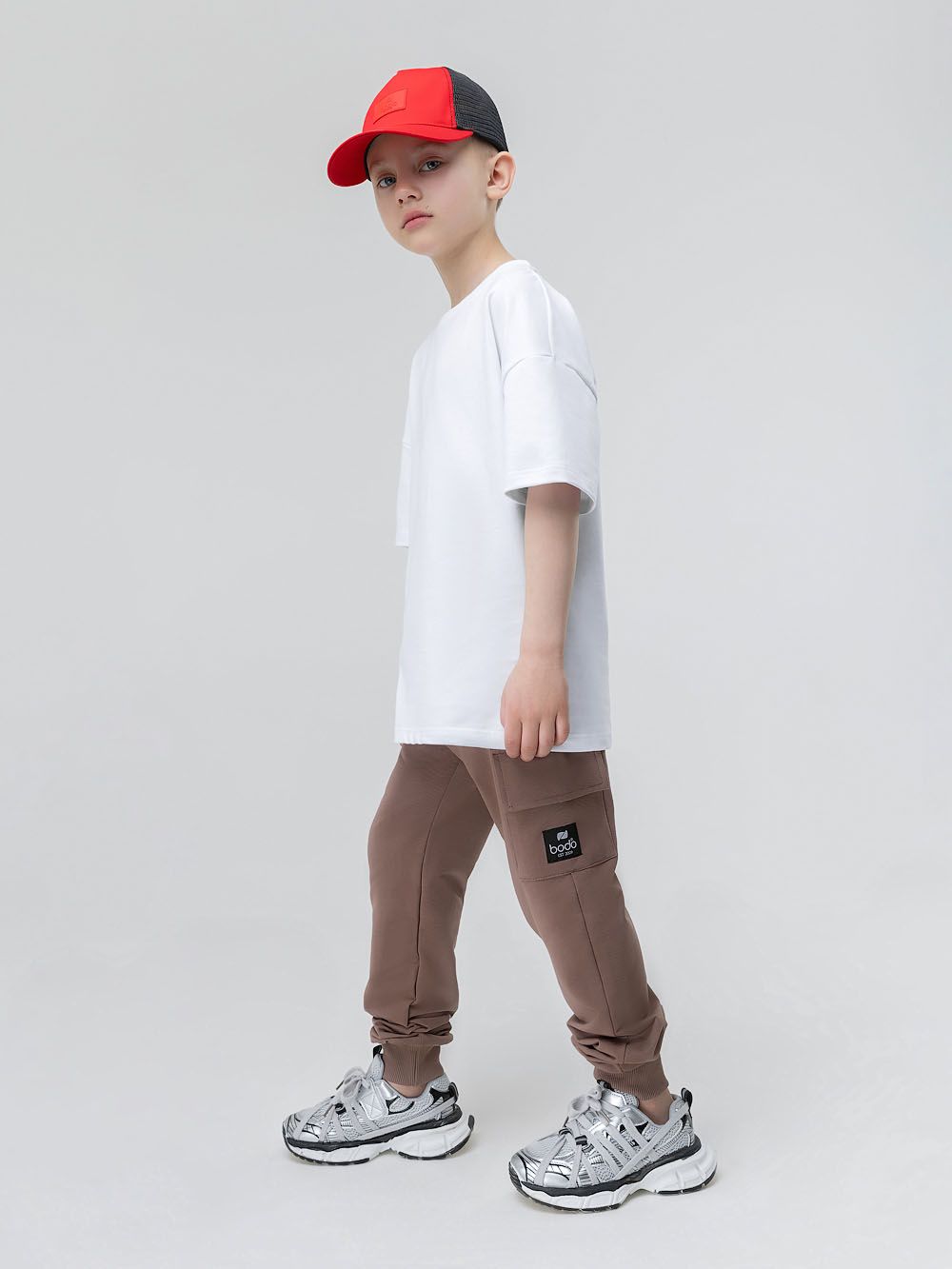 Брюки - джоггеры с карманами - фото 3