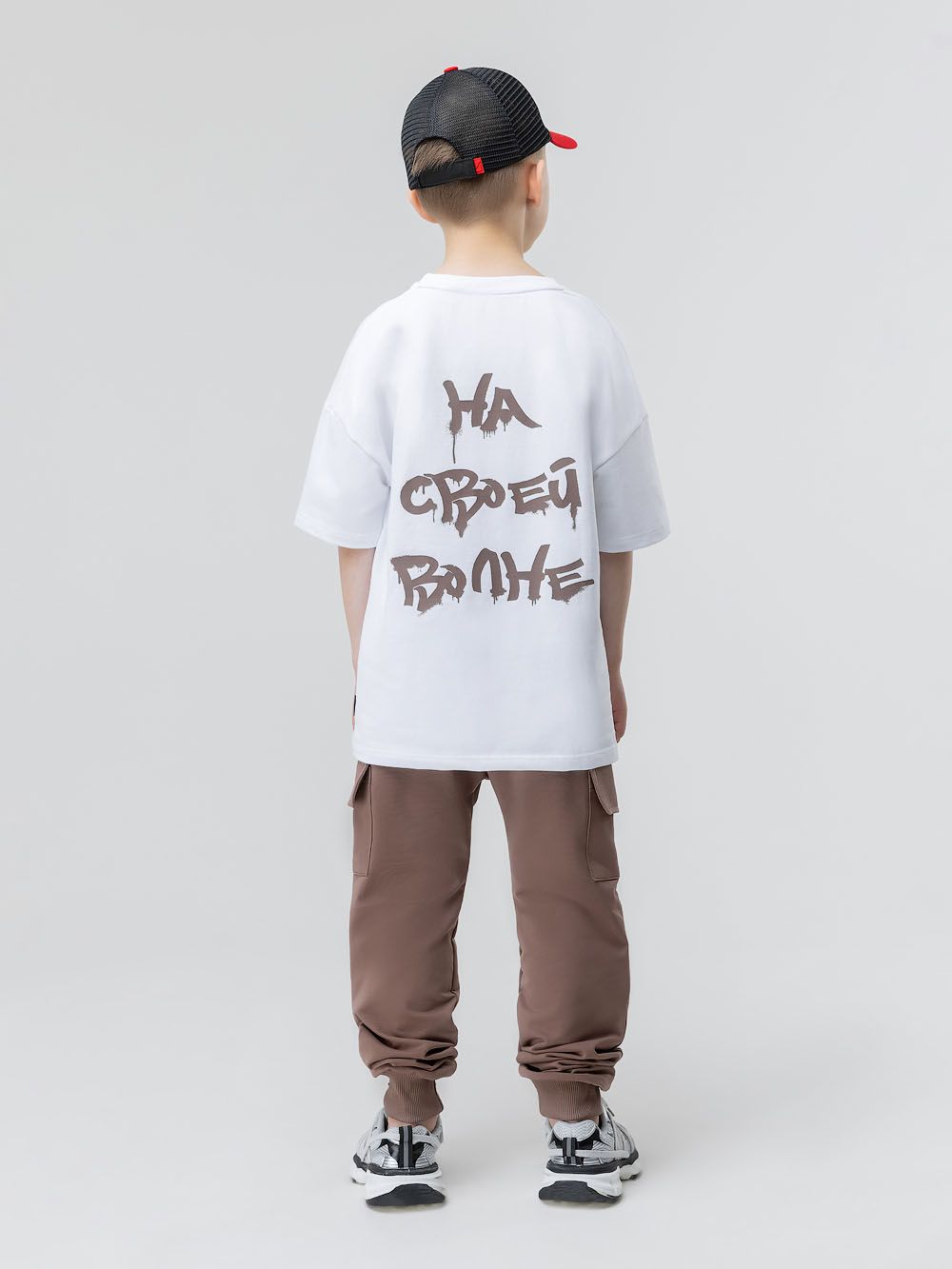 Брюки - джоггеры с карманами - фото 8