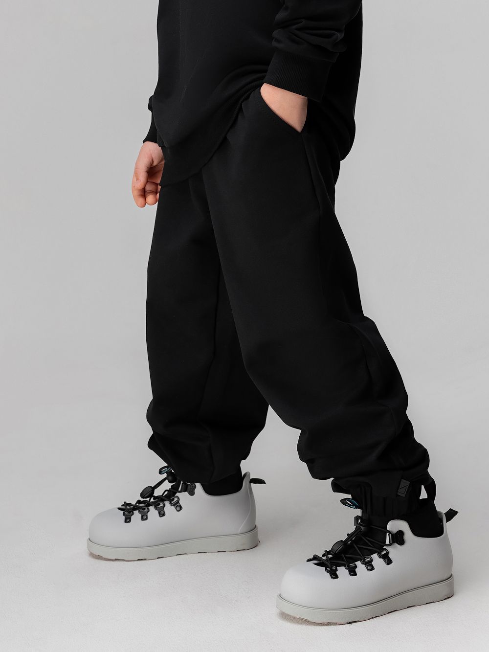 Костюм с нашивкой - фото 8