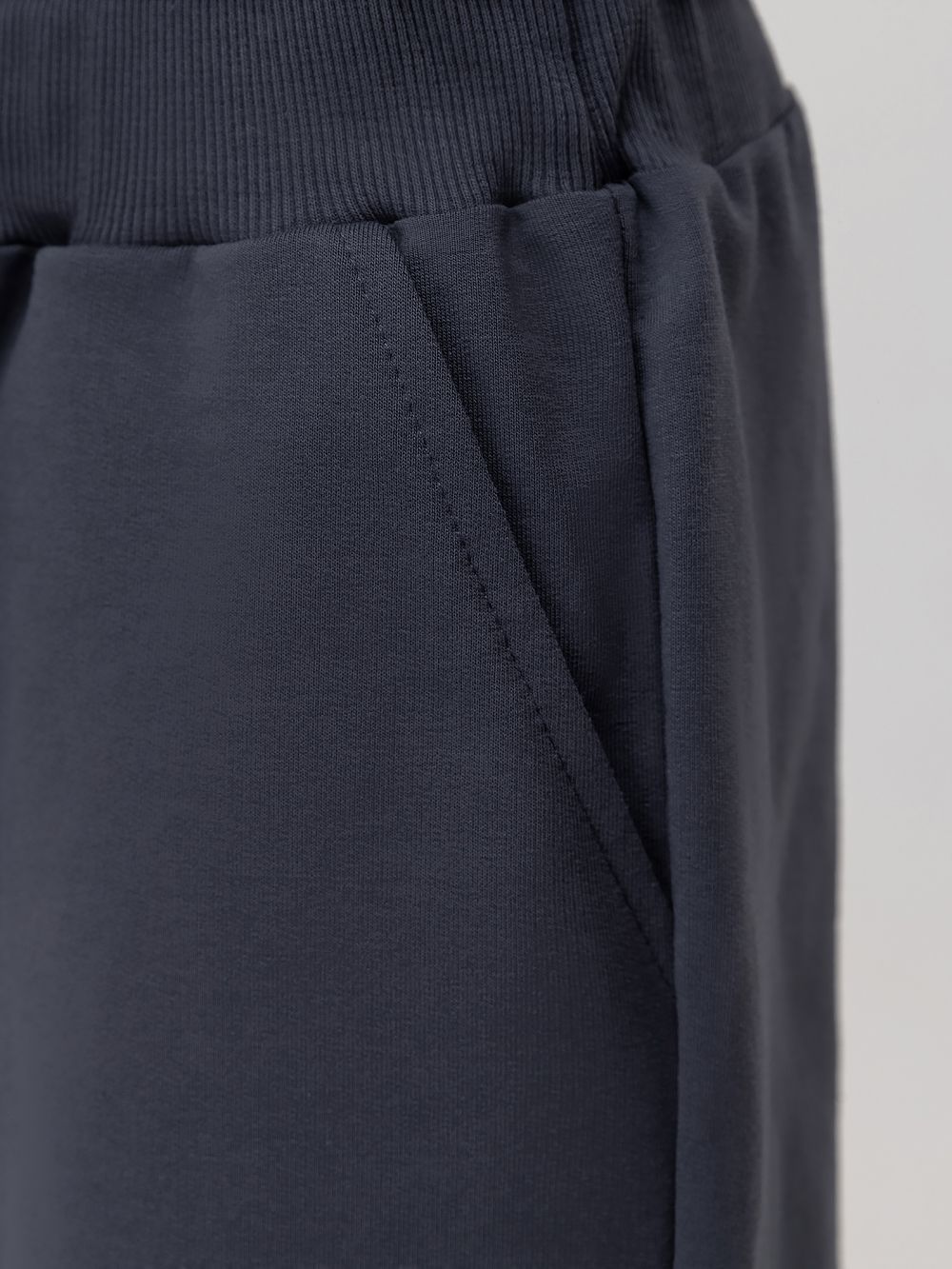 Костюм с шортами однотонный - фото 6