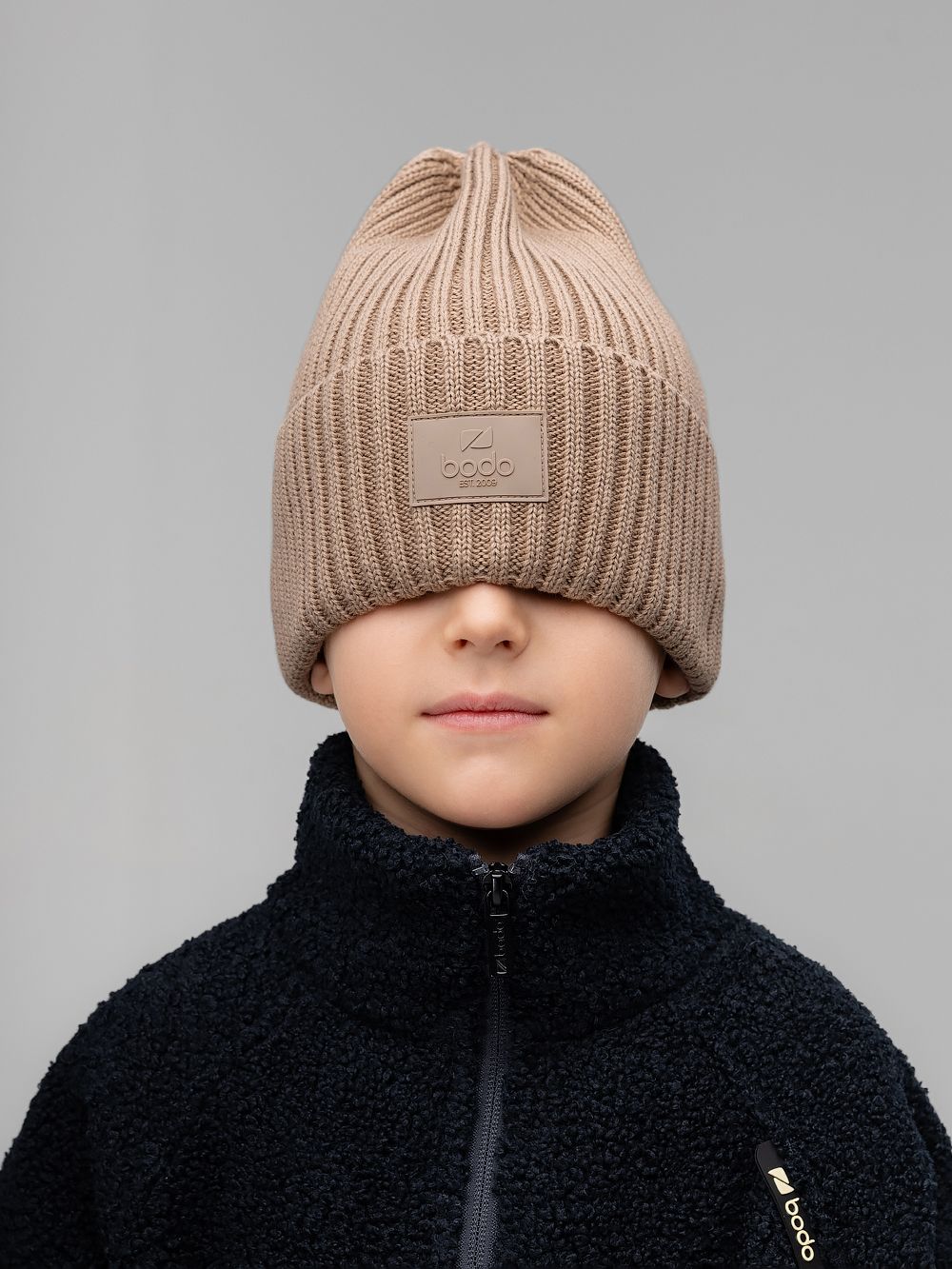 Шапка - тыковка с нашивкой - фото 1