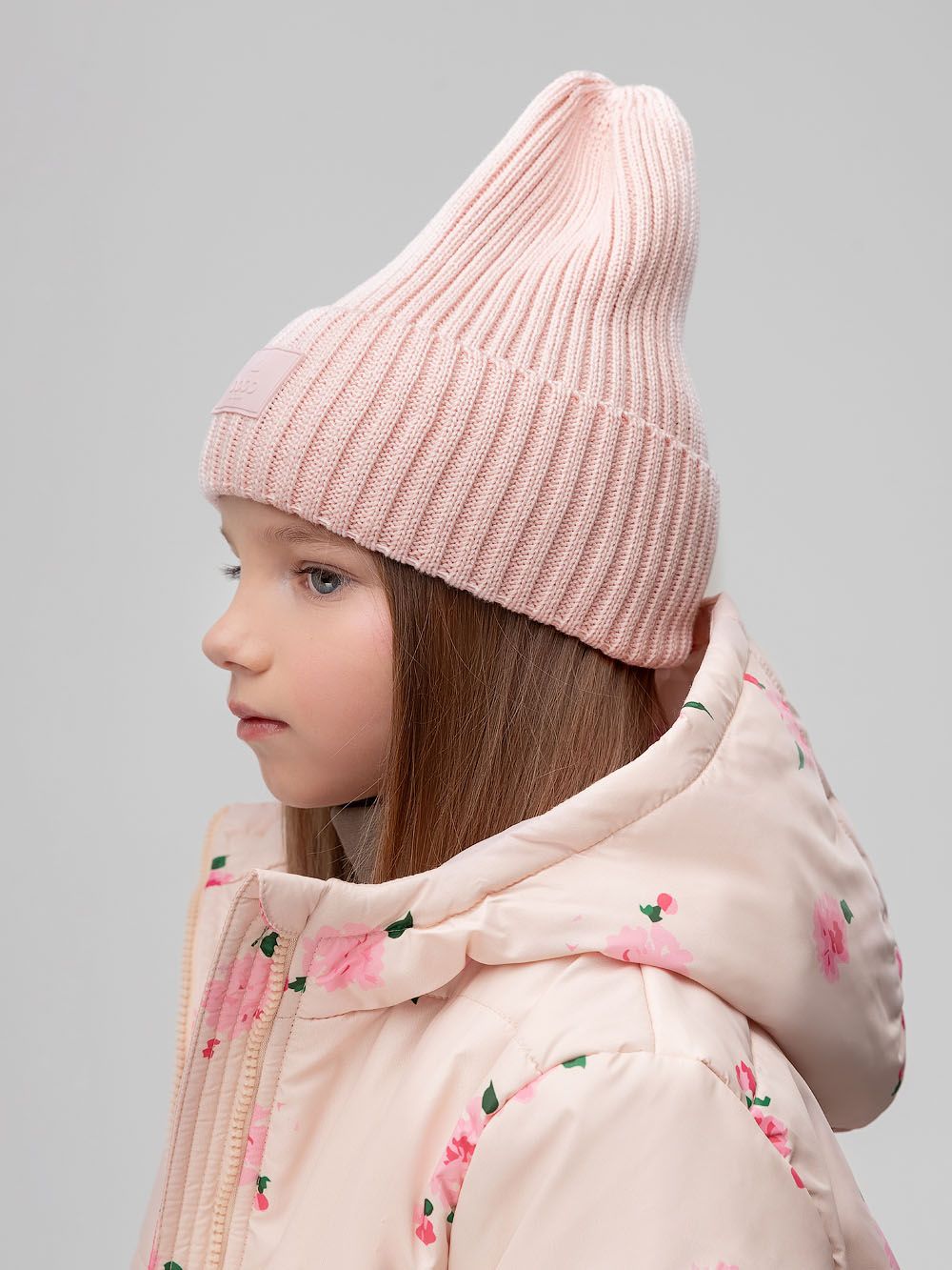 Шапка - тыковка с нашивкой - фото 2