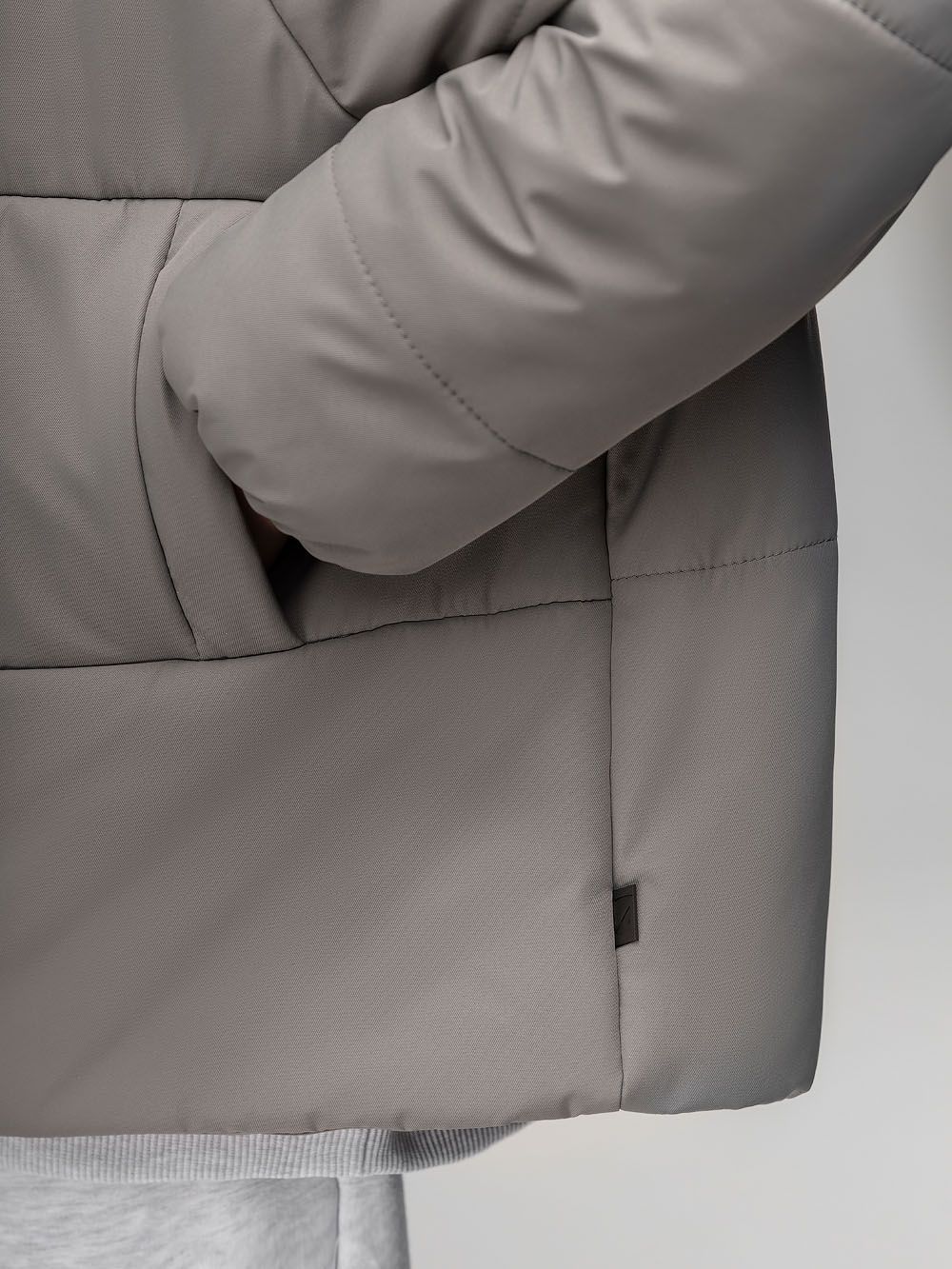 Куртка с воротником стойкой - фото 7