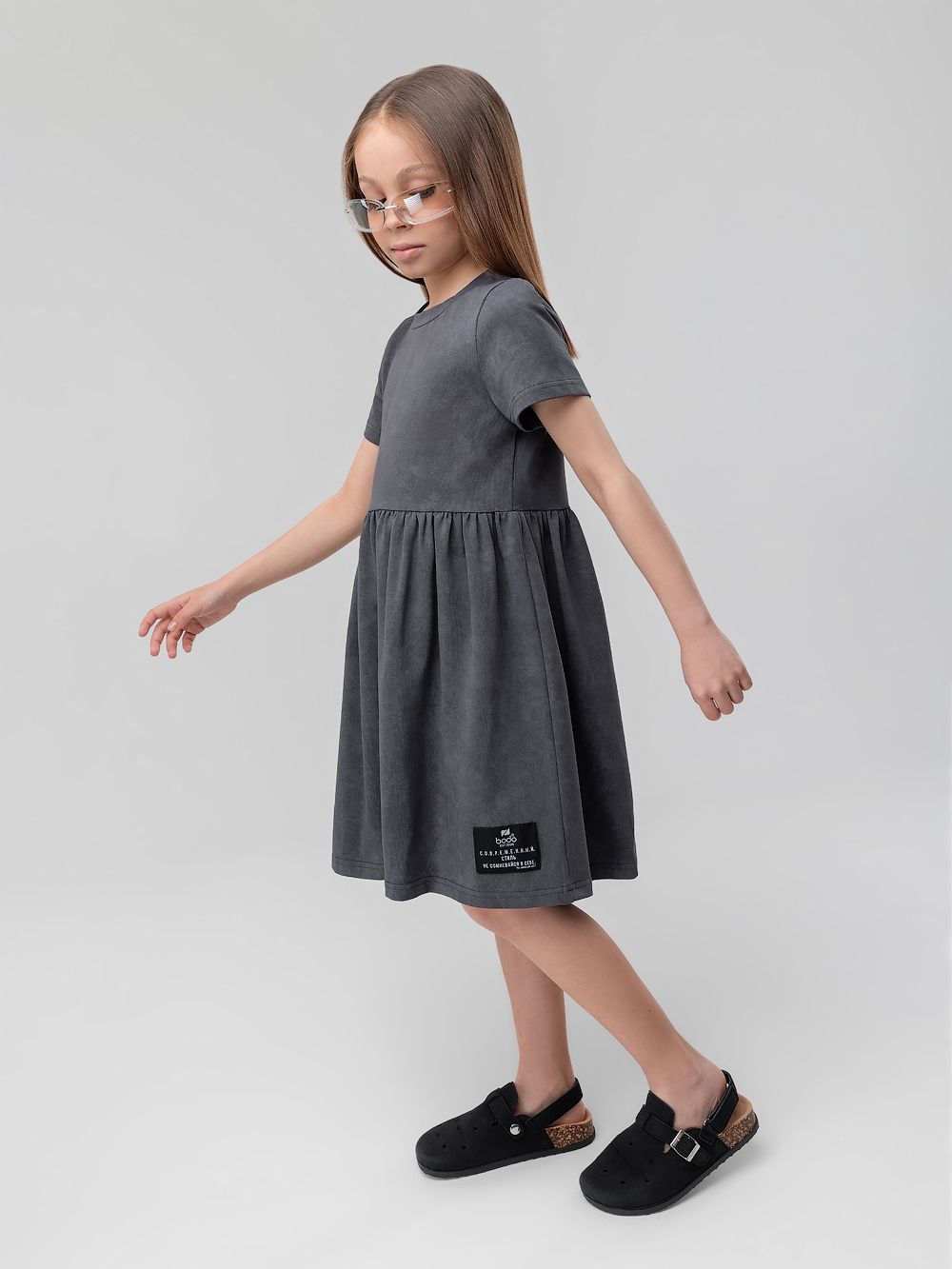 Платье с коротким рукавом - фото 3