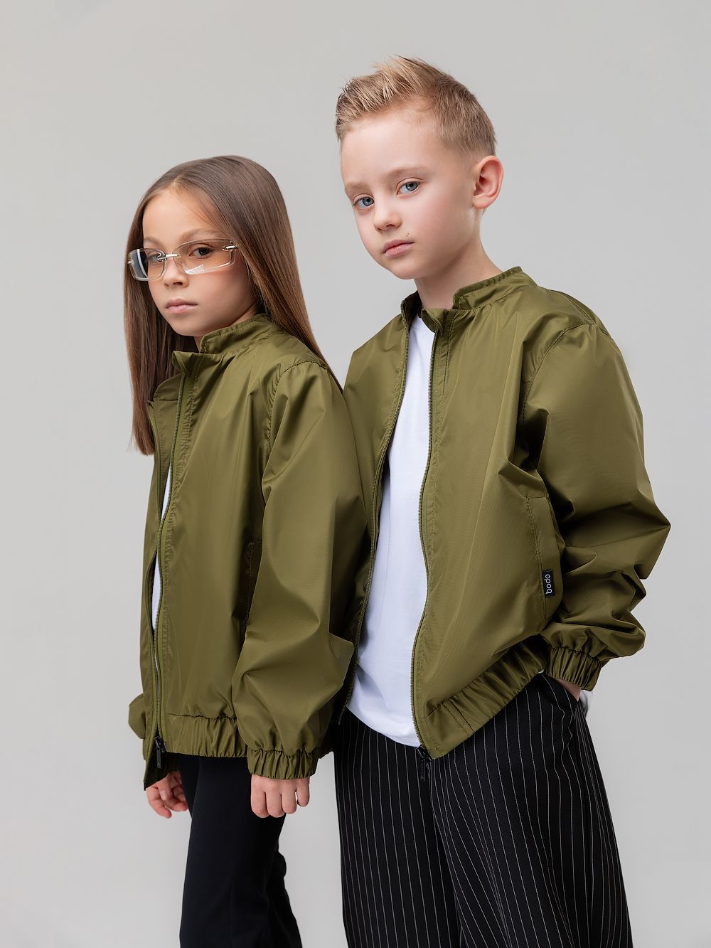 Бомбер на молнии - фото 1