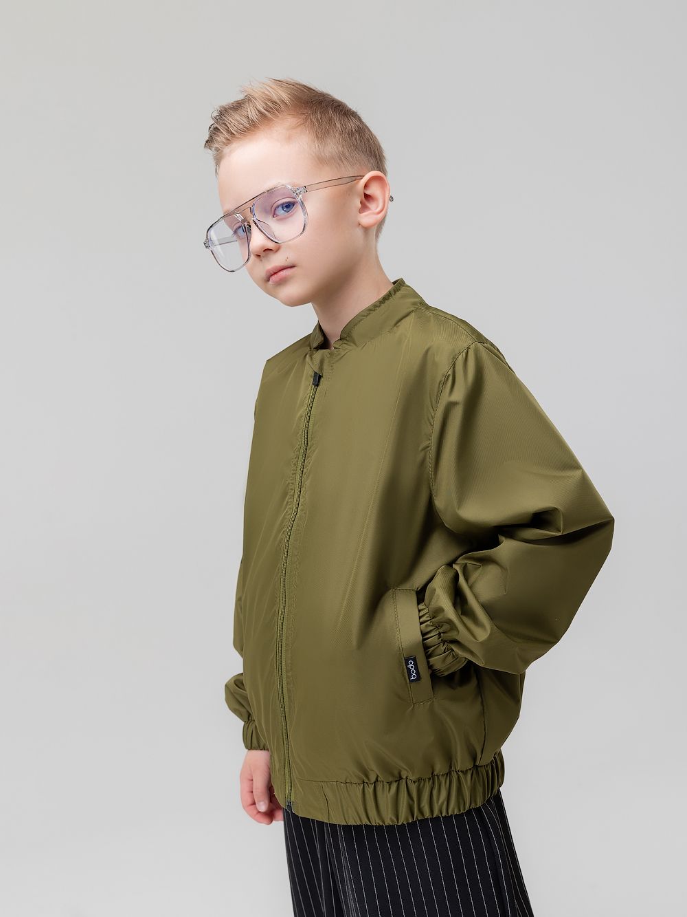 Бомбер на молнии - фото 8