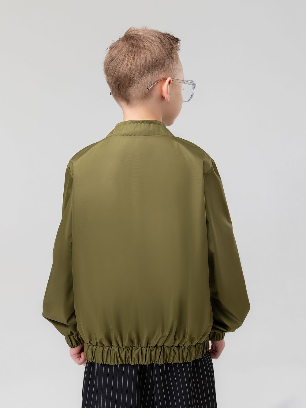 Бомбер на молнии - фото 10