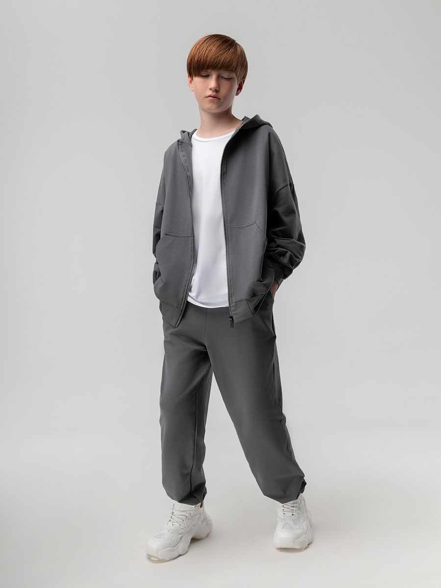 Костюм с капюшоном - фото 1