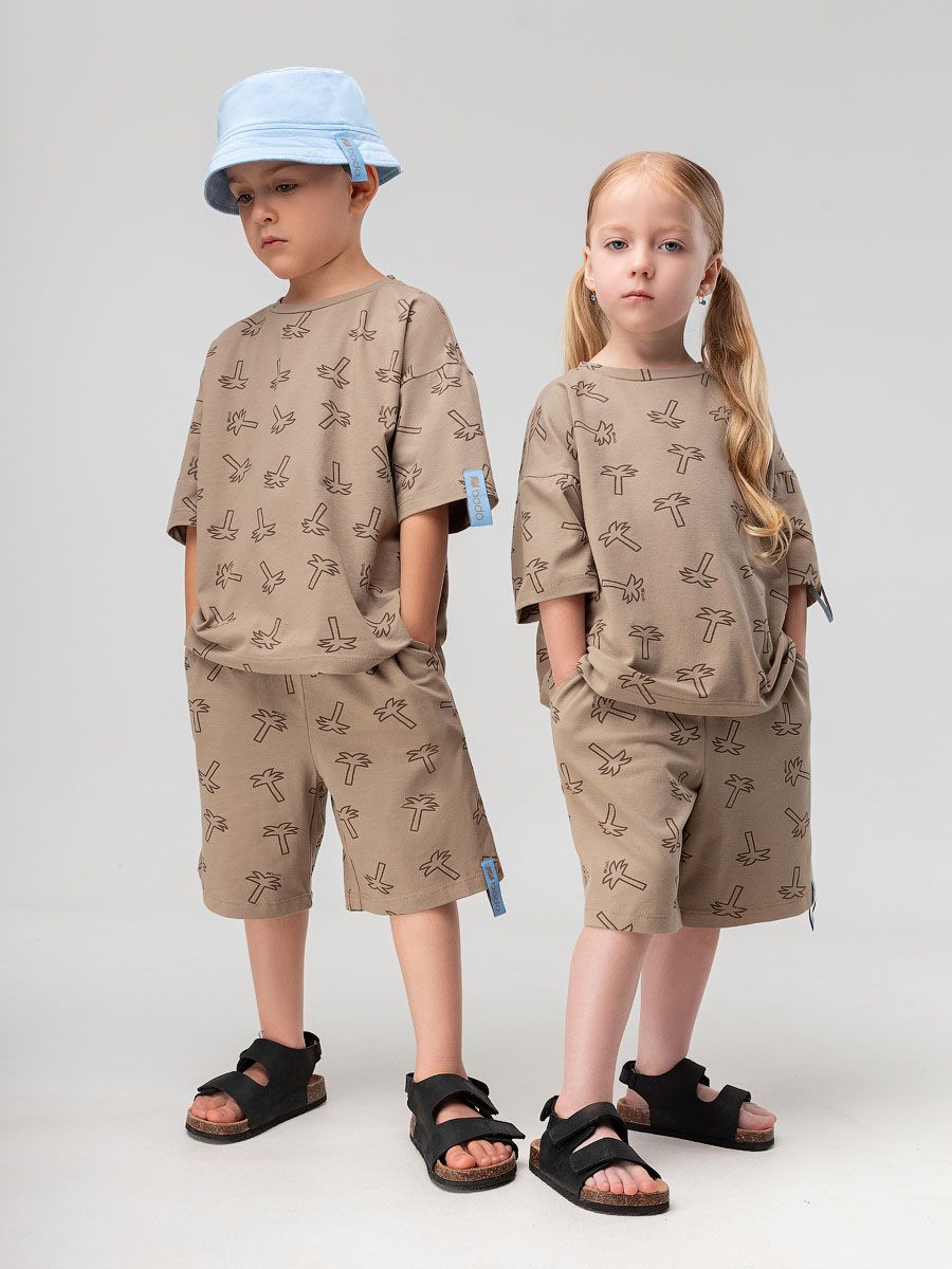 Костюм с шортами 