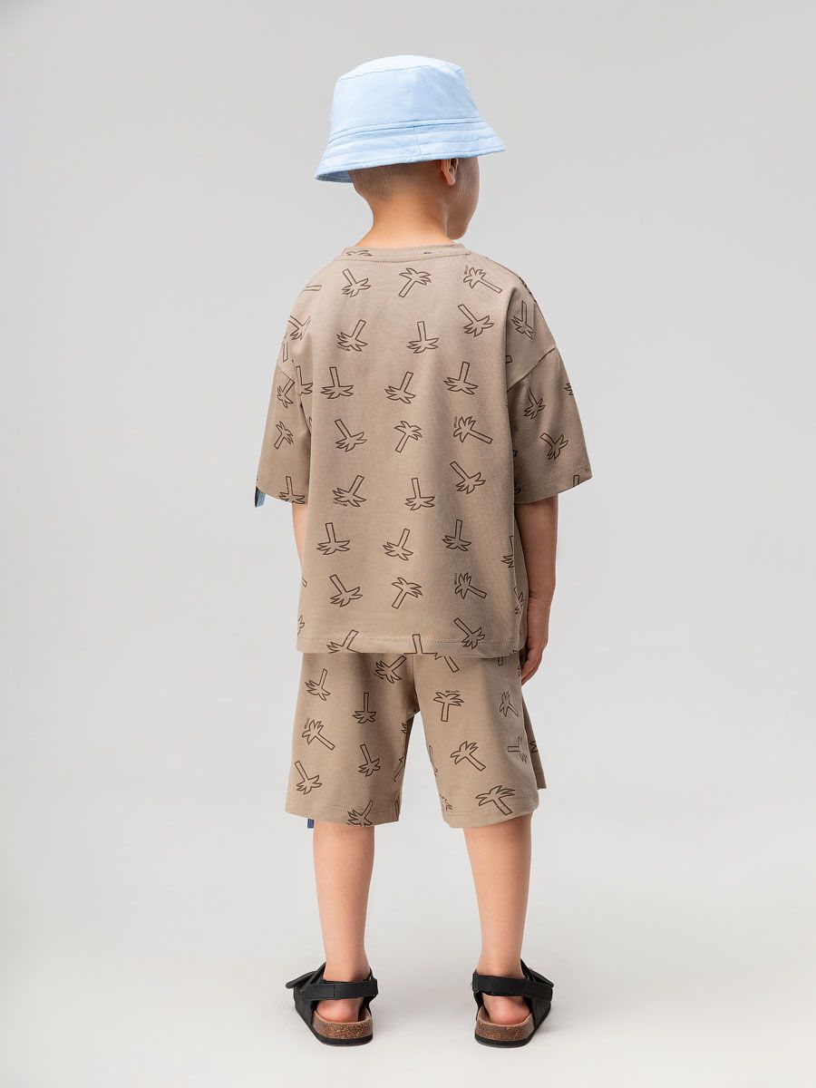 Костюм с шортами 